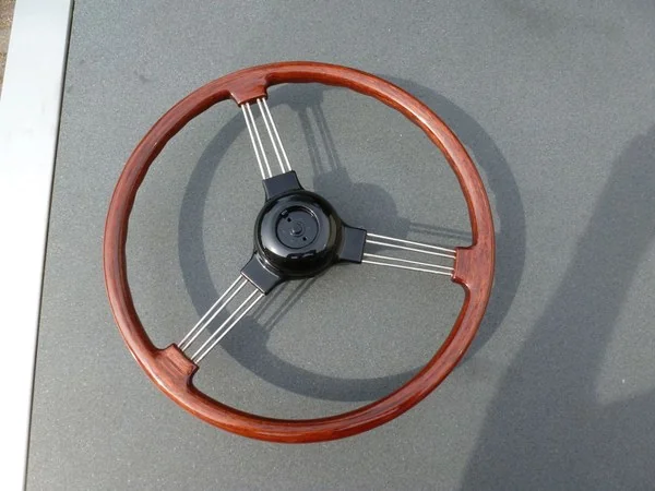 Classic steering wheel restoration finished in high gloss